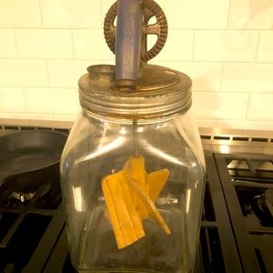 Antique 6-Quart Milk Churn